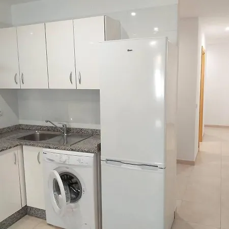 Inviting 2-bed In Arrecife Διαμέρισμα