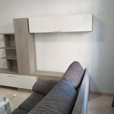 Inviting 2-bed In Arrecife Апартаменты